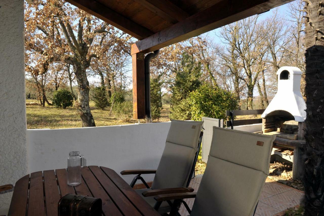Holiday House Lena Porec Esterno foto