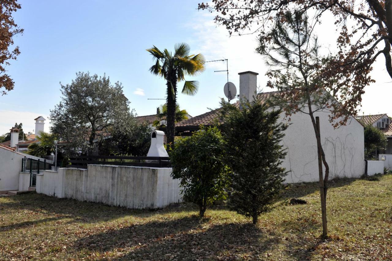 Holiday House Lena Porec Esterno foto